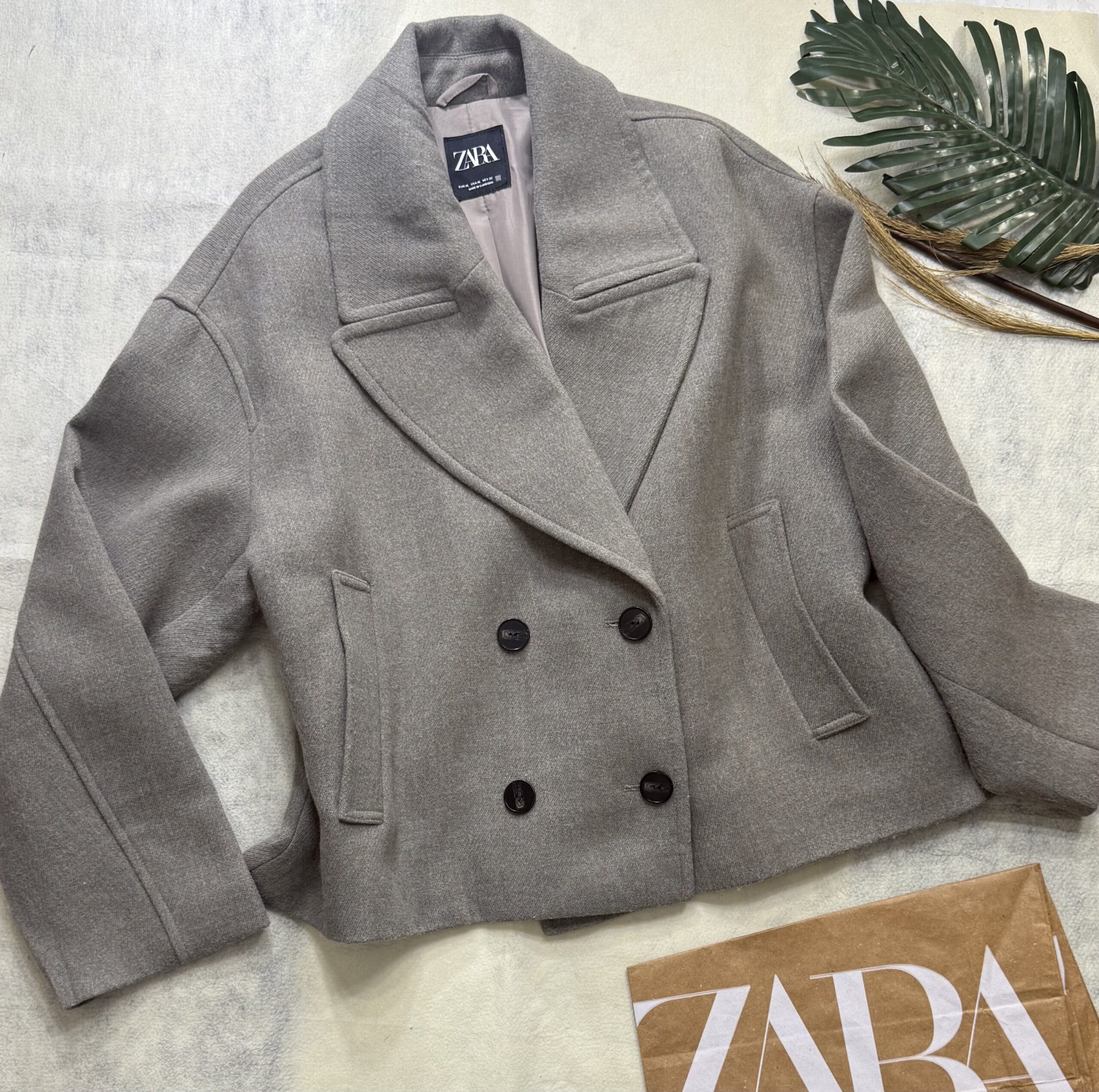 Zara Double-Breasted Cropped Wool Jacket - Image 7